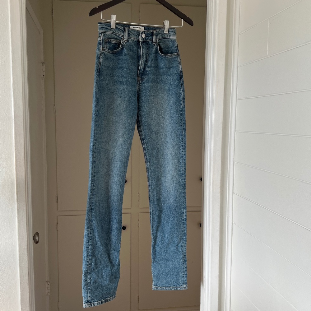 Reformation Lisa High Rise Straight LONG Jean Size: 25